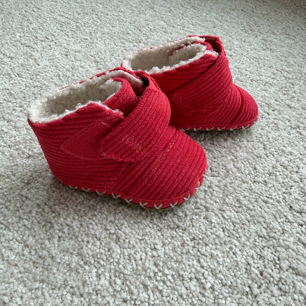 Toms Baby Boots - Picture 2 of 6